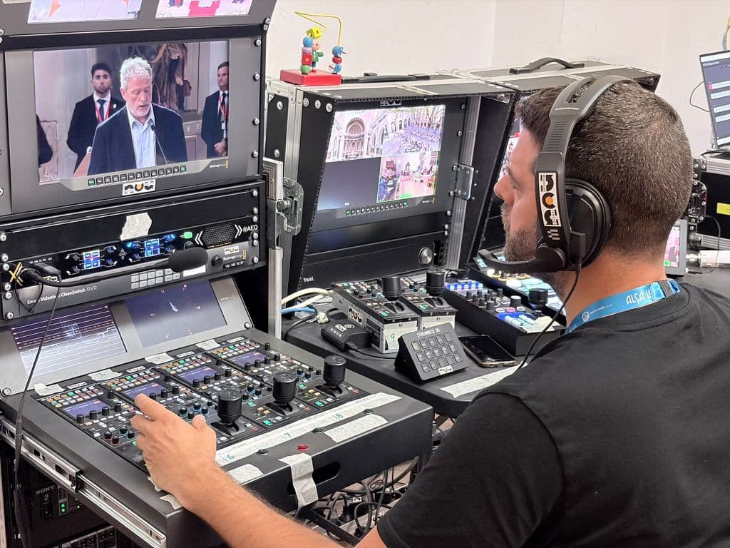 Nou Broadcast Service y AEQ participan en la producción audiovisual de un acto del Papa León XIV en Barcelona