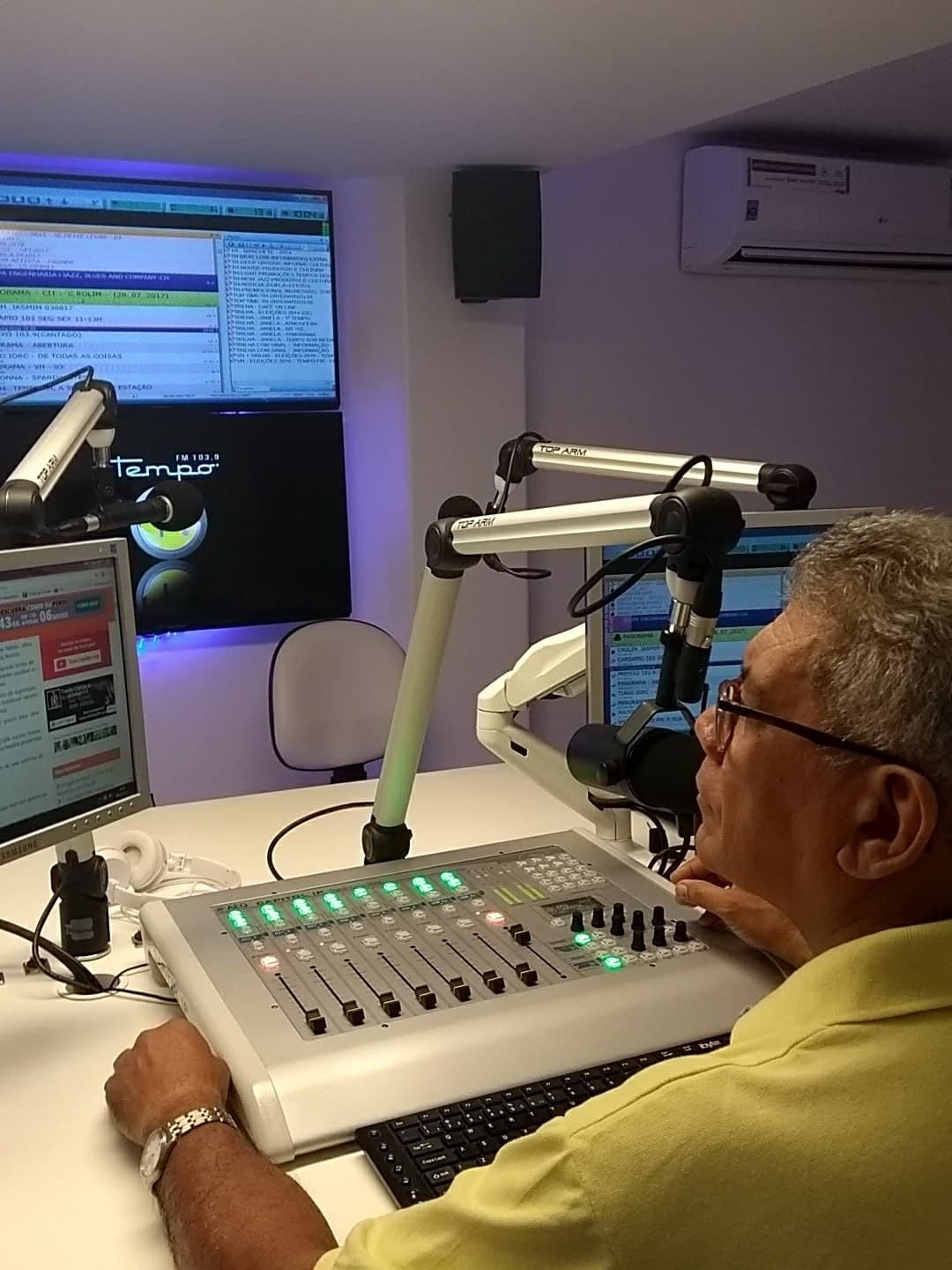 Radio Tempo Fortaleza selects the digital audio mixer AEQ CAPITOL IP